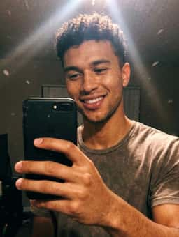 Selfie used to create AI headshot
